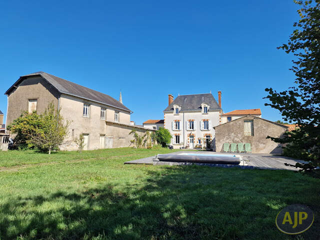 LA LIMOUZINIERE — photo du bien