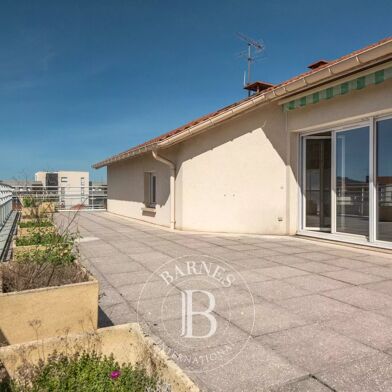 Appartement 6 pièces 470000 €