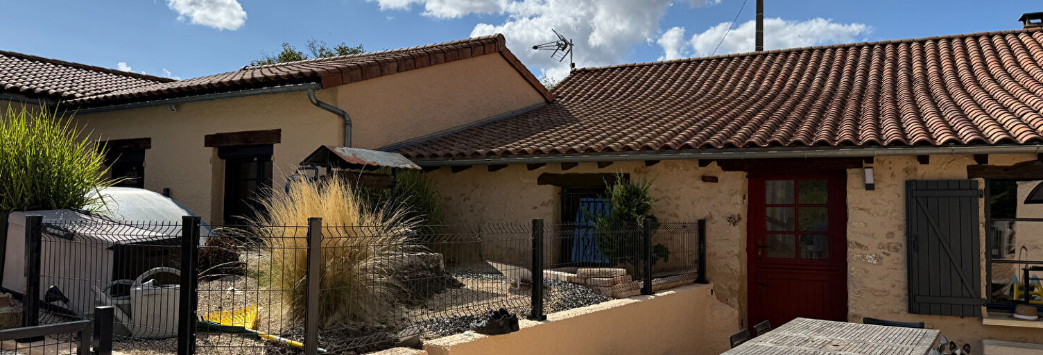 Maison 5 Pièces 98 m² à vendre à Lusignan (86600)