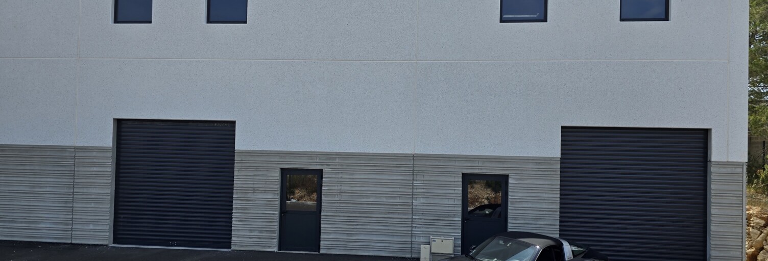 Immeuble  240 m² à vendre à Signes (83870)