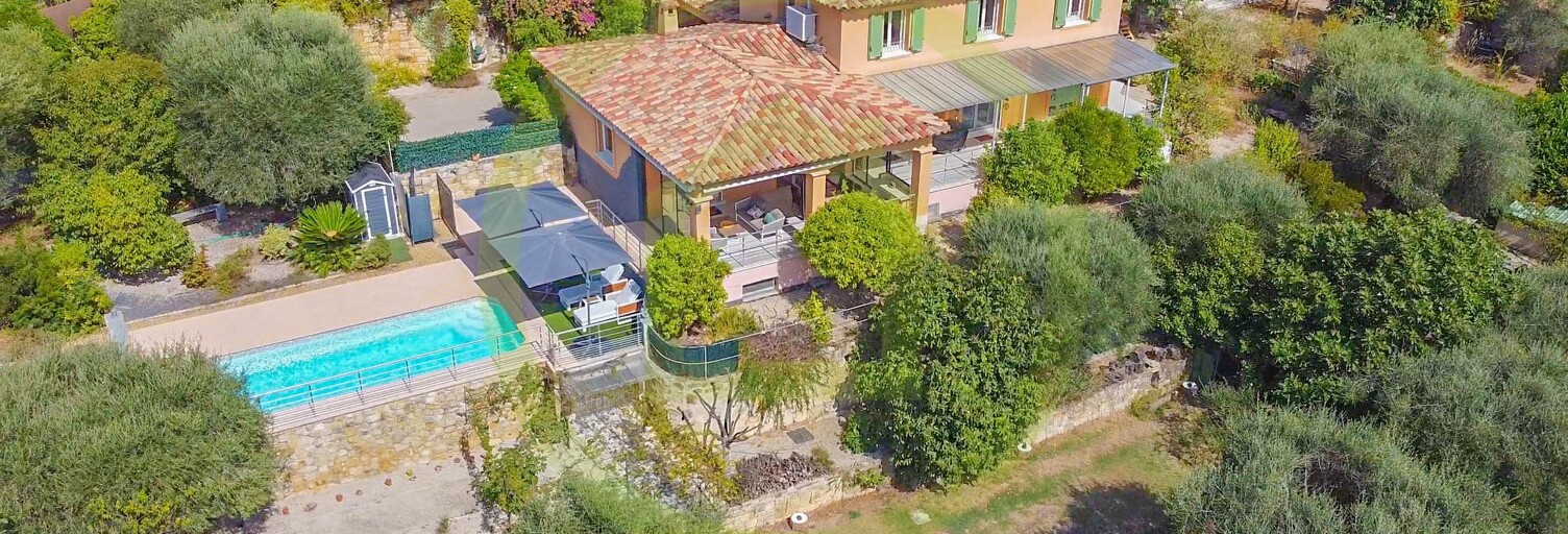 Maison 5 Pièces 423 m² à vendre à Châteauneuf-Grasse (06740)
