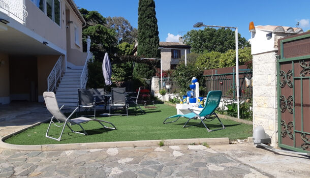 Villa / Maison 6 pièces  à vendre Hyères 83400