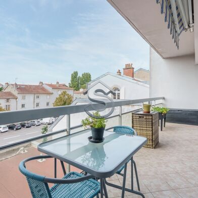 Appartement 3 pièces 140000 €