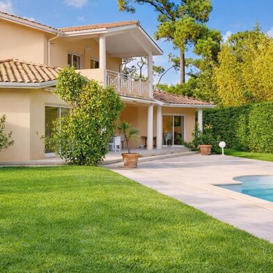 Maison 7 pièces 2950000 €