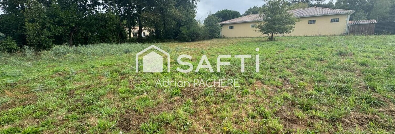 Terrain  963 m² à vendre à Saint-Vivien-de-Médoc (33590)