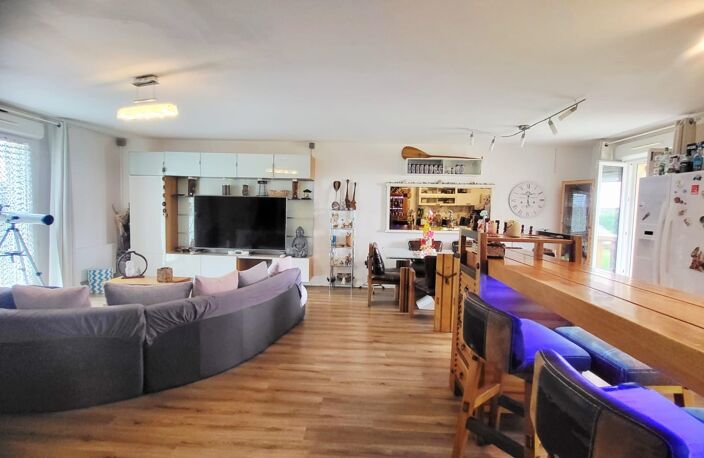 Maison plain-pied 3 chambres, garage et jardin — photo 2