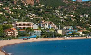 Commerce  70 m² à vendre à Saint-Raphaël (83530)