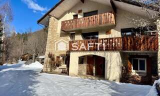 Maison 10 Pièces 251 m² à vendre à La Salle-les-Alpes (05240)