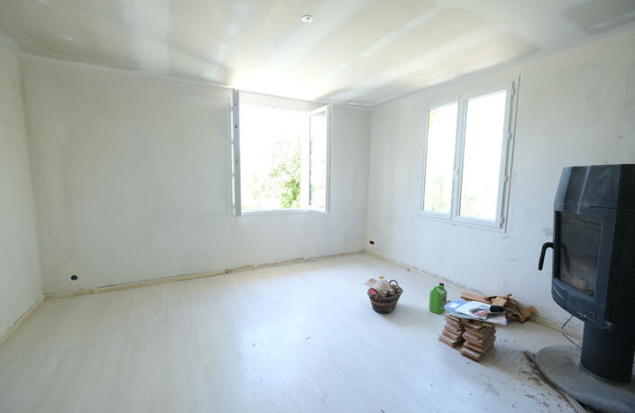 Grambois maison de village sur 1800m2 de terrain — photo 3