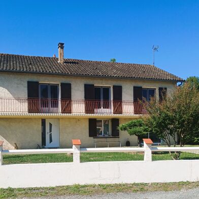 Maison 8 pièces 239000 €