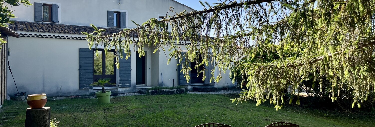 Maison 6 Pièces 184 m² à louer à Cadenet (84160)