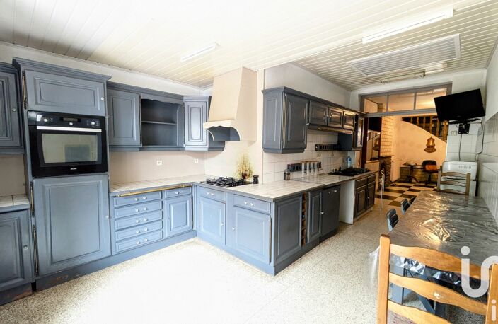 Vente Maison/villa 9 pièces — photo 5
