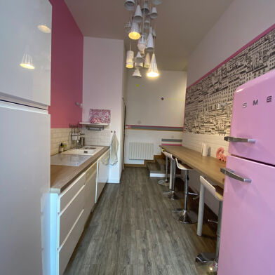 Appartement 4 pièces 300000 €