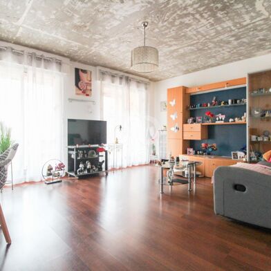 Appartement 3 pièces 110000 €