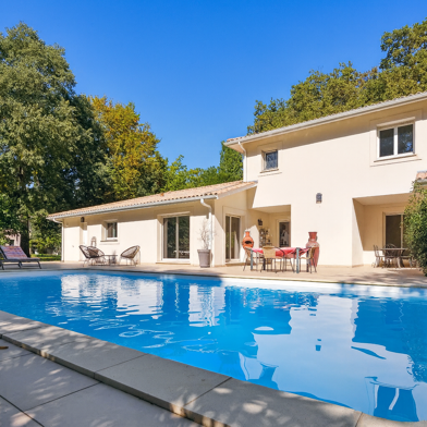 Maison 6 pièces 699000 €