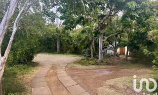 Terrain  742 m² à vendre à Sainte-Marie (97438)