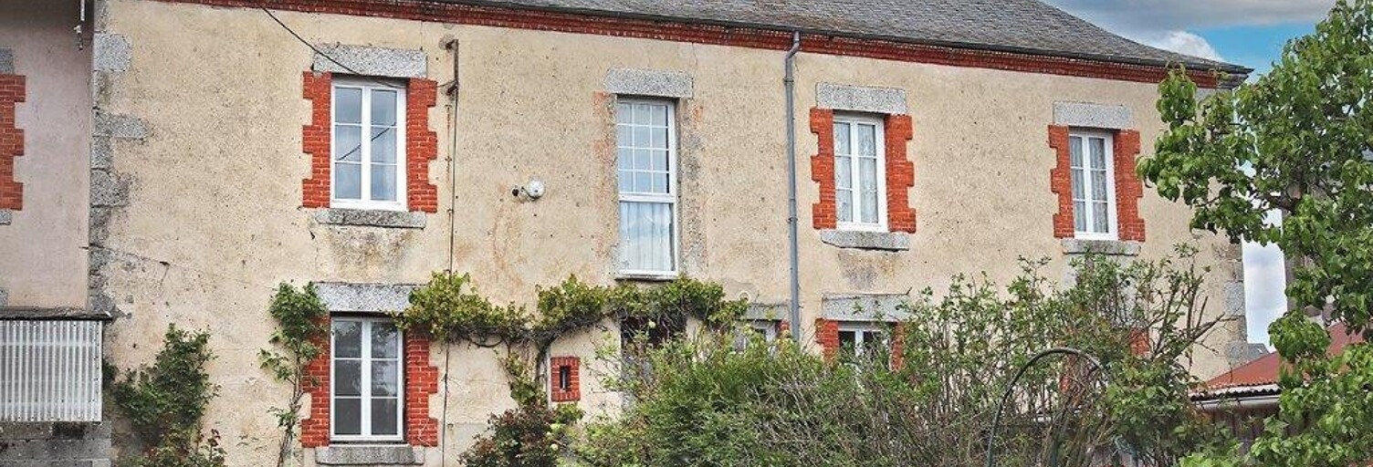 Maison 9 Pièces 220 m² à vendre à Mérinchal (23420)