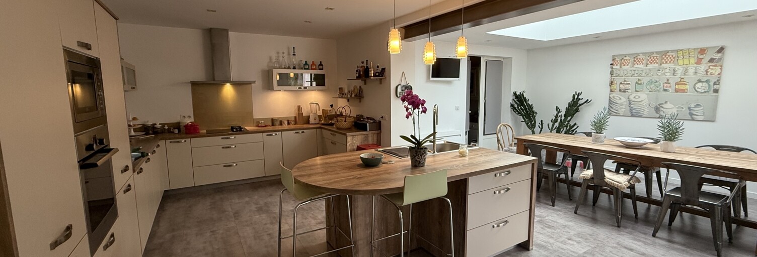 Maison 6 Pièces 208 m² à vendre à Cognac (16100)