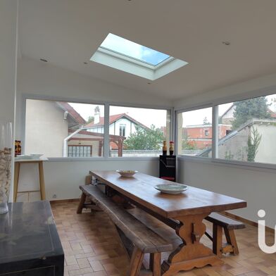 Maison 5 pièces 280000 €