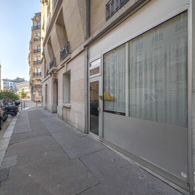 Commerce  300000 €