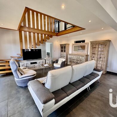 Maison 6 pièces 520000 €