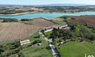 Commerce  1828 m² à vendre à Castelnaudary (11400)