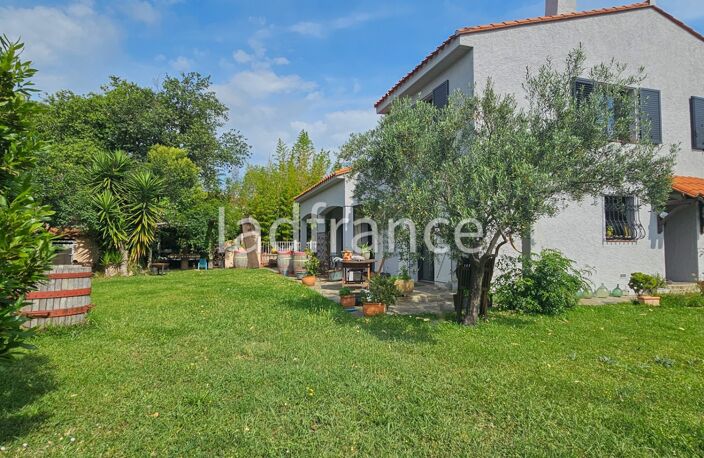 Vente Maison/villa 6 pièces — photo 2