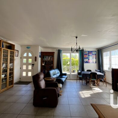 Maison 5 pièces 369900 €