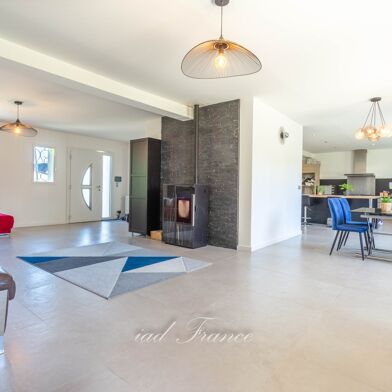 Maison 8 pièces 785000 €