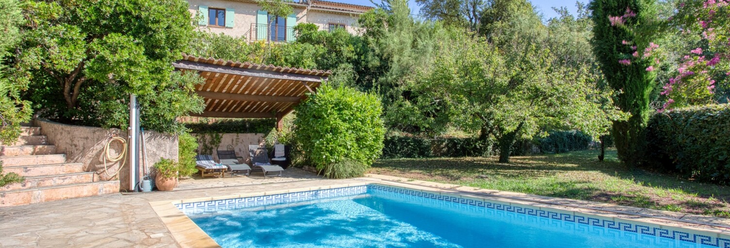 Maison 6 Pièces 143 m² à vendre à Les Adrets-de-l'Estérel (83600)