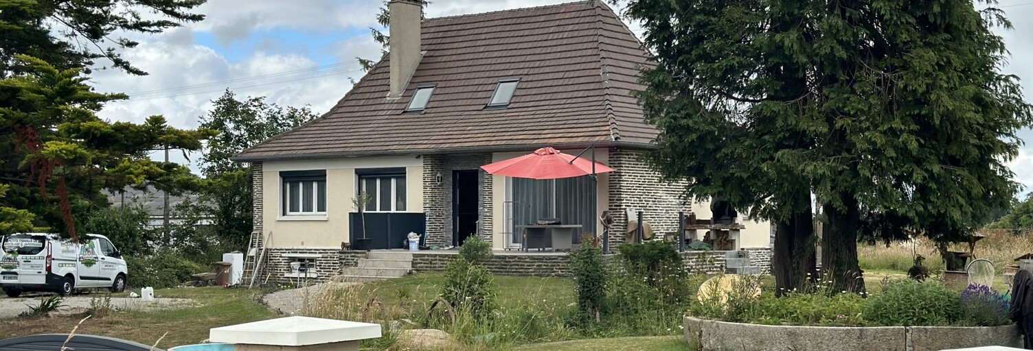 Maison 5 Pièces 121 m² à vendre à Saint-Georges-Montcocq (50000)