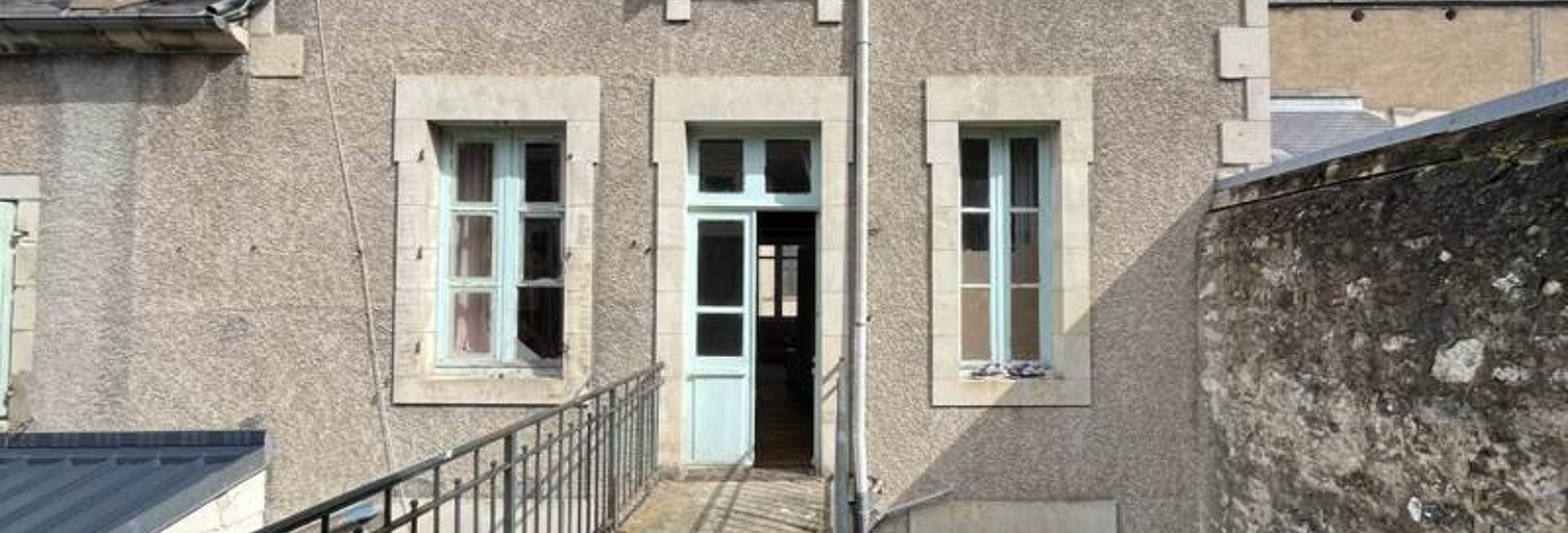 Maison 8 Pièces 206 m² à vendre à Le Châtelet (18170)