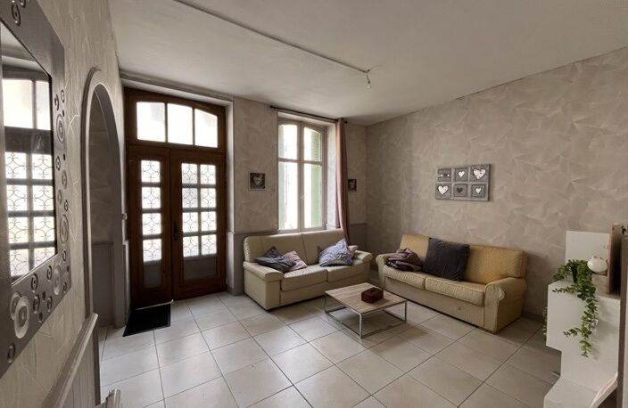 Vente maison 8 pièces 206 m² Le Châtelet (18170) — photo 2