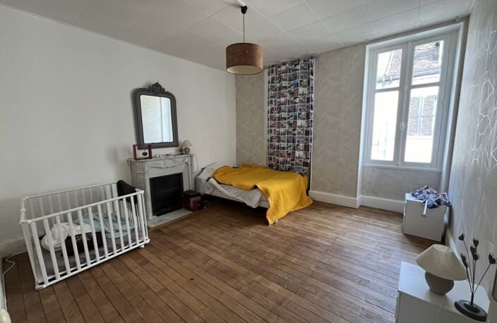 Vente maison 8 pièces 206 m² Le Châtelet (18170) — photo 5