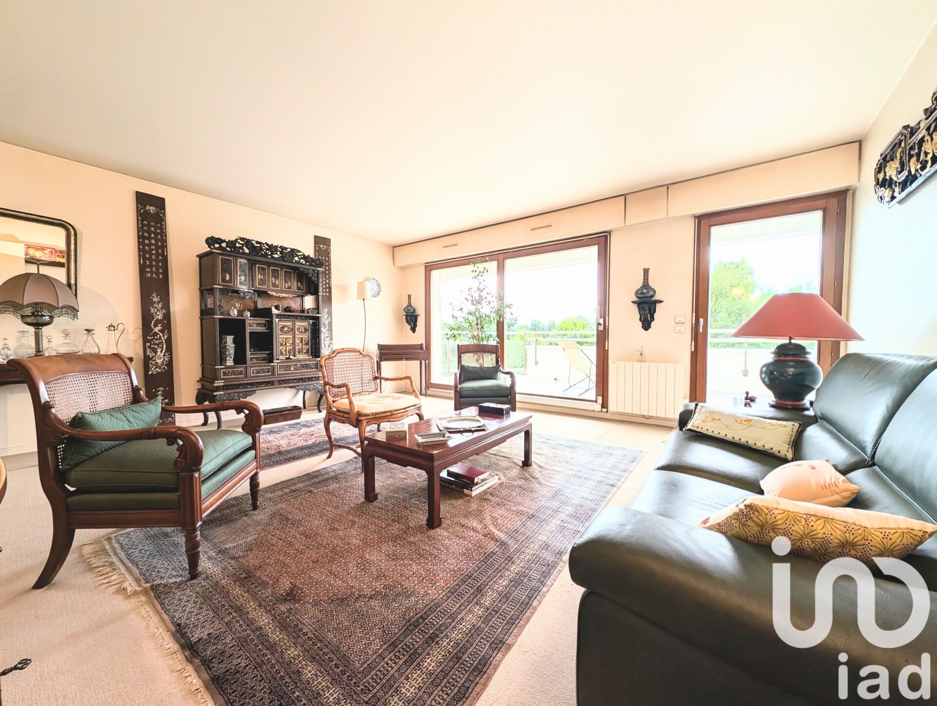 Enghien-les-Bains - 94m² - 4p. - 2ch.