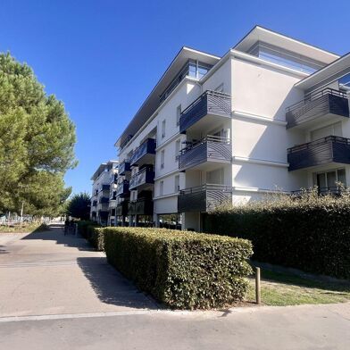 Appartement 4 pièces 210000 €