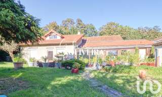 Immeuble  271 m² à vendre à Montmorency (95160)