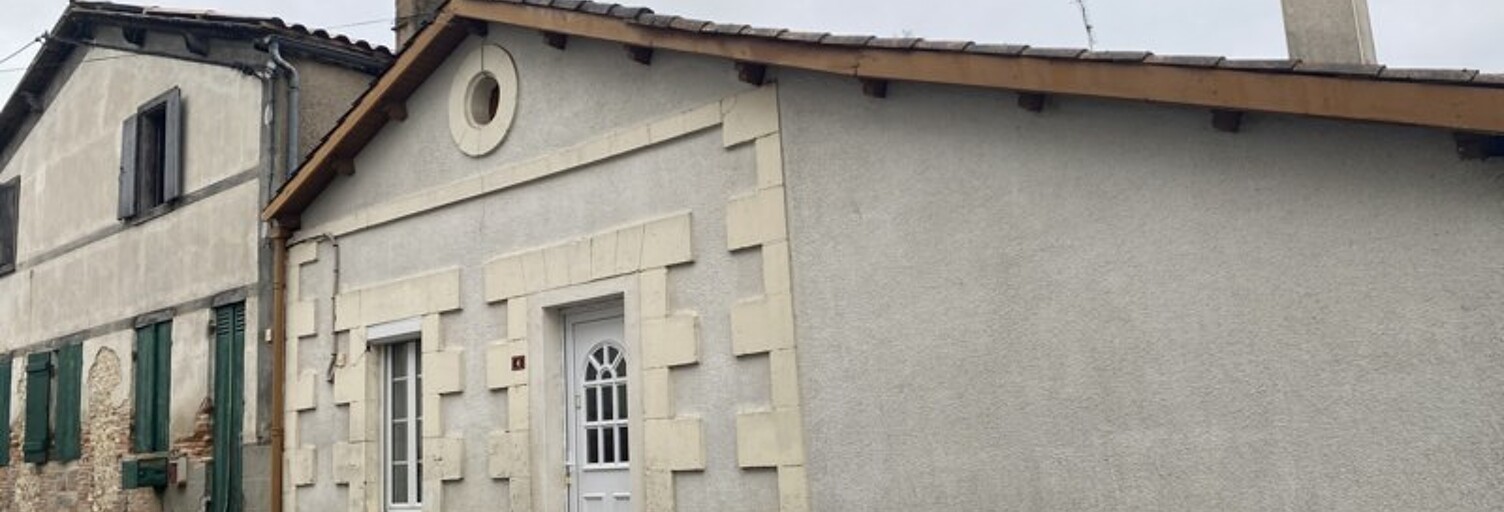 Maison 4 Pièces 77 m² à vendre à Le Fouilloux (17270)