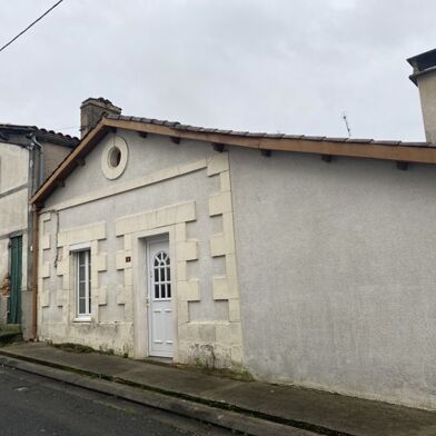Maison 4 pièces 66780 €