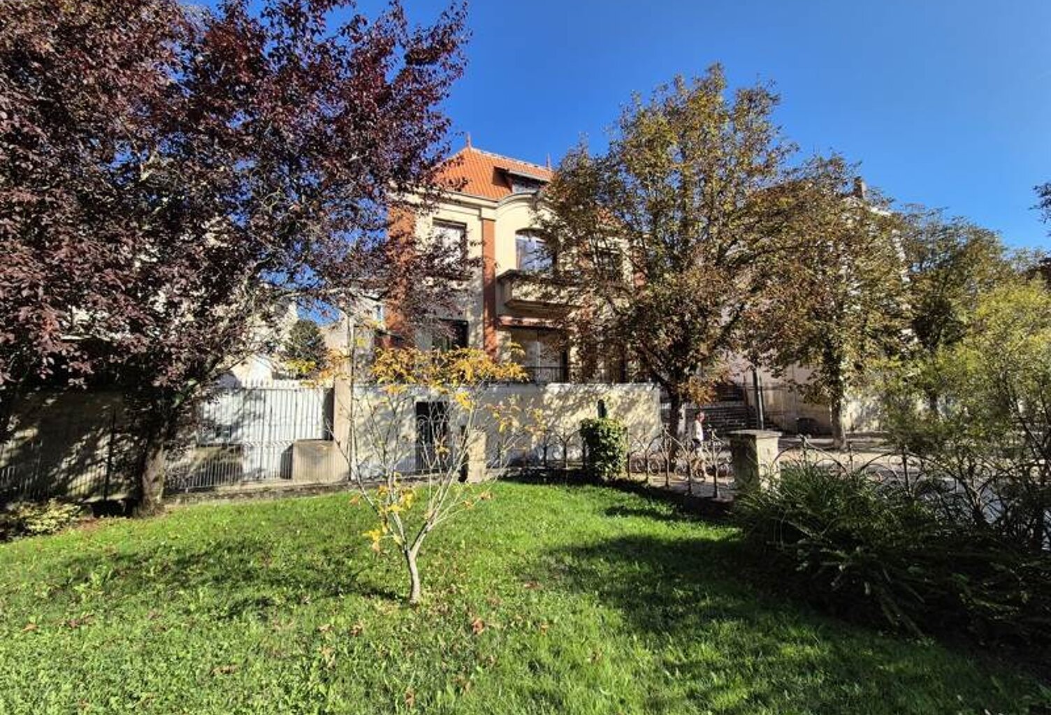 Vente maison 7 pièces 180 m² Cahors (46000) — photo 1