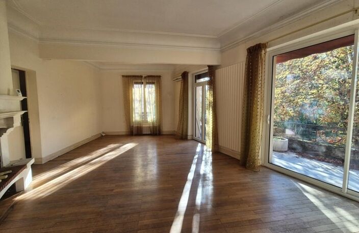 Vente maison 7 pièces 180 m² Cahors (46000) — photo 3