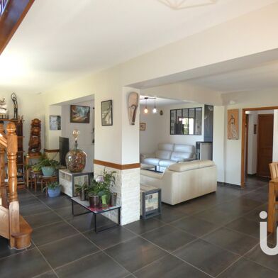 Maison 7 pièces 469000 €