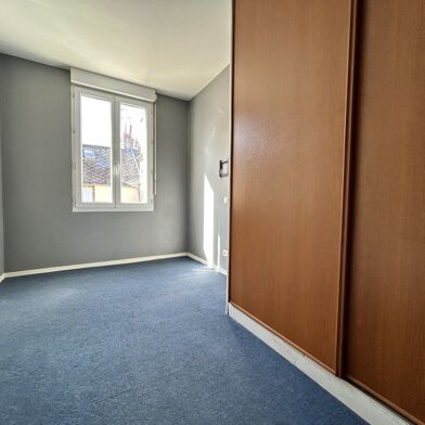 Appartement 3 pièces 93400 €