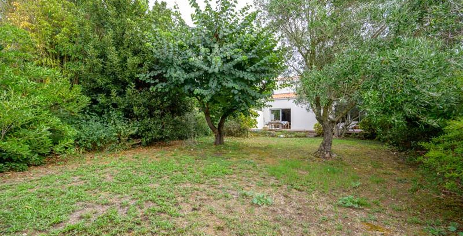 Pavillon de 6 pièces principales — photo 1