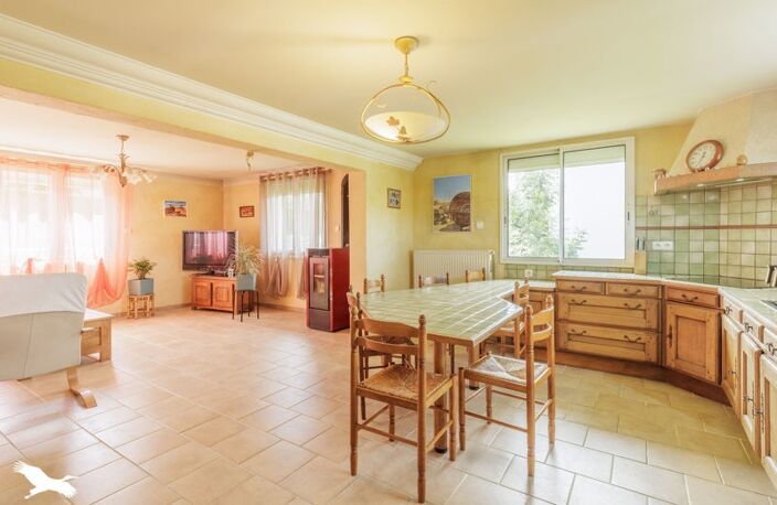 Vente maison 7 pièces 135 m² Montjoie-en-Couserans (09200) — photo 4