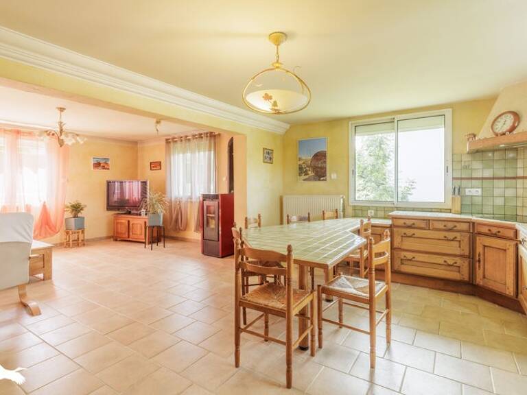 Maison 7 pièces 135 m² — photo 1