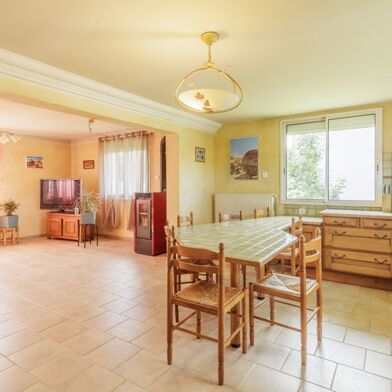 Maison 7 pièces 234300 €
