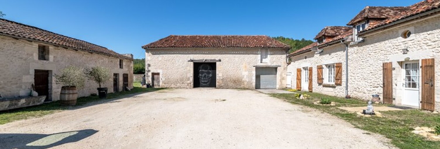 Maison 8 Pièces 285 m² à vendre à Antonne-et-Trigonant (24420)