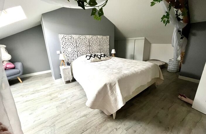 Maison en pierre de 5 pièces principales — photo 3