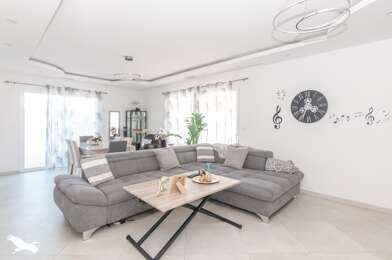 Maison 4 pièces 299900 €